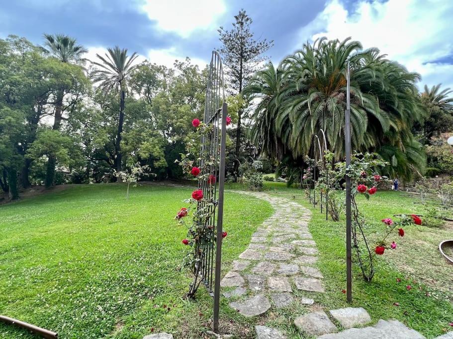 Special Home Vista Mare E Parcheggio Privato San Remo Exterior foto